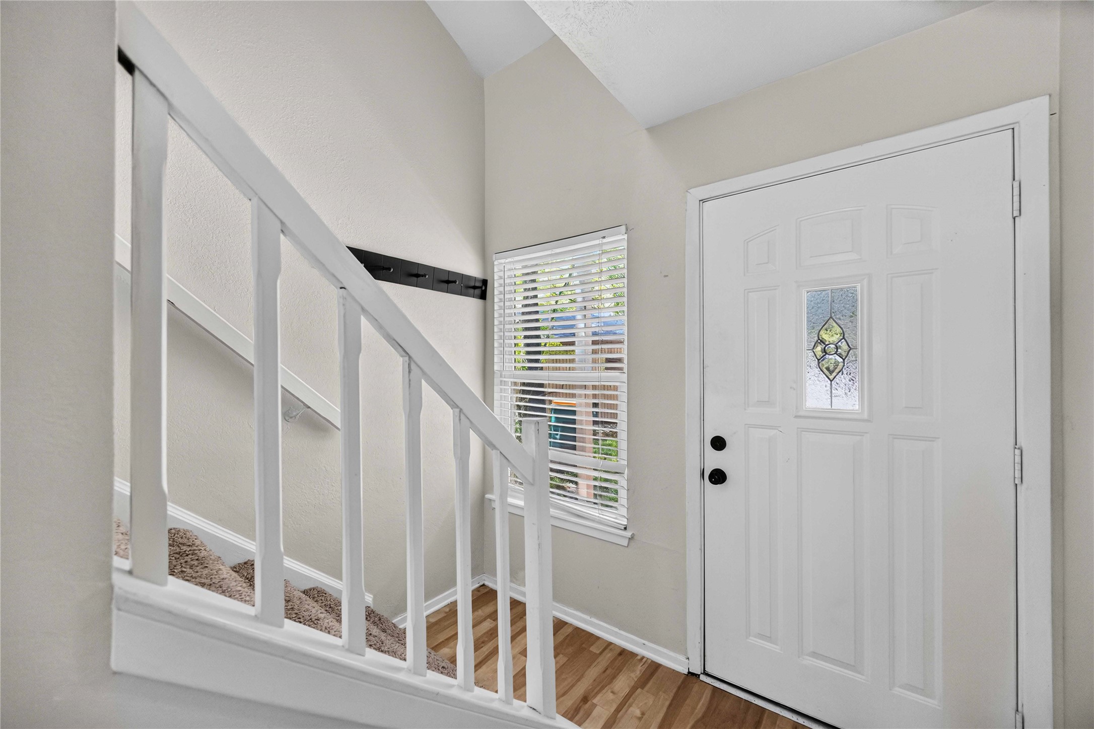 2107 N Red Cedar Circle Property Photo 4