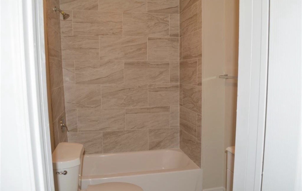 4706 Sayers Street A Property Photo 7