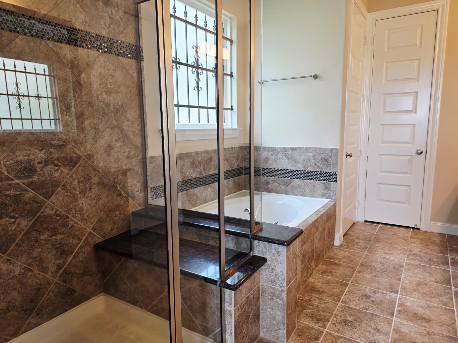 27419 Canyon Reach Dr Property Photo 12