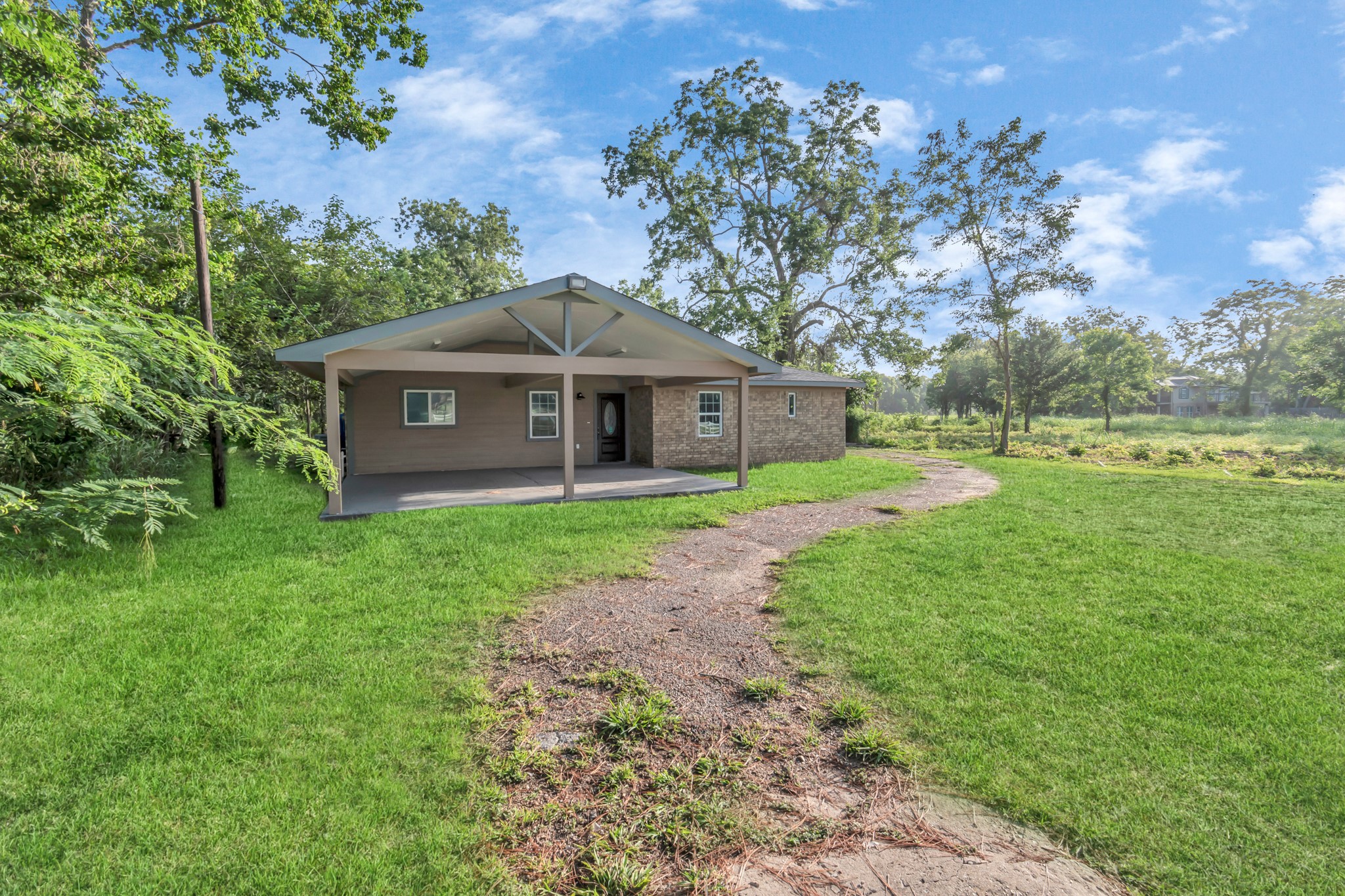 2826 W Fm 1462 Property Photo 4