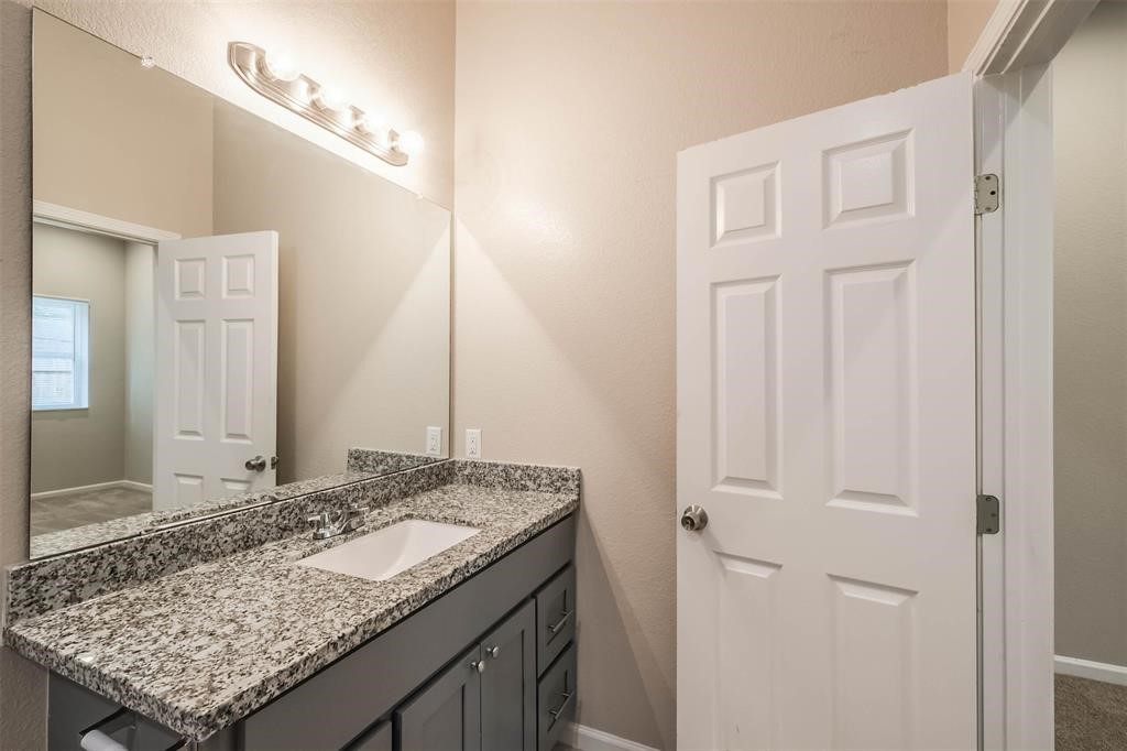 3207 Avenue O Property Photo 19