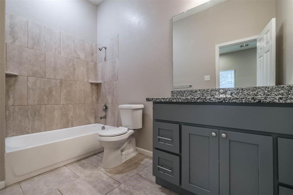 3207 Avenue O Property Photo 20