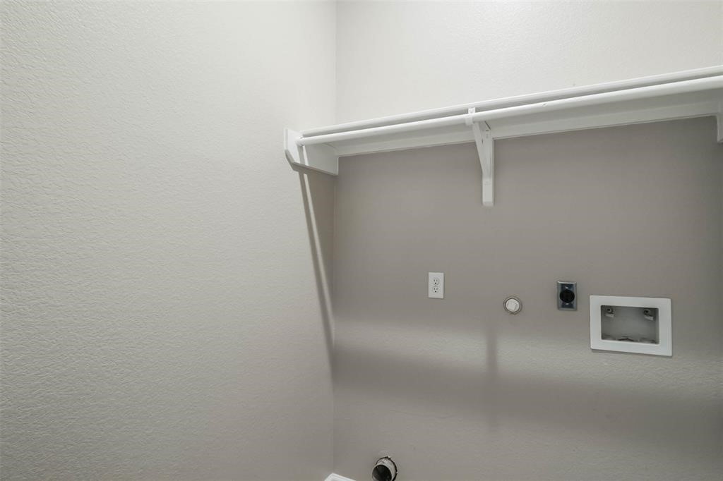3207 Avenue O Property Photo 24