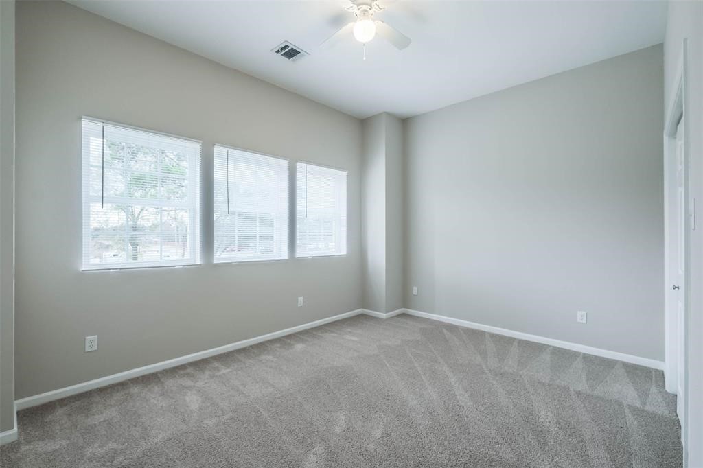 3207 Avenue O Property Photo 29