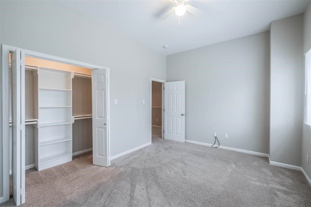 3207 Avenue O Property Photo 30