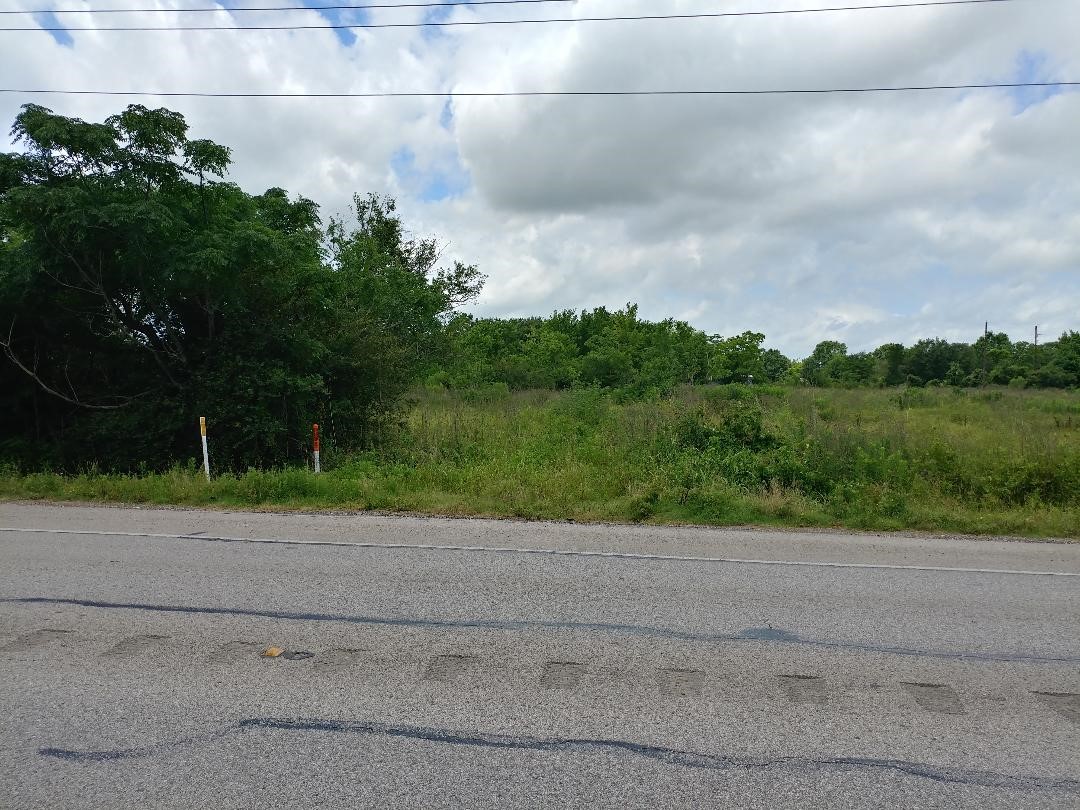 750 Fm 359 Road S Property Photo 4