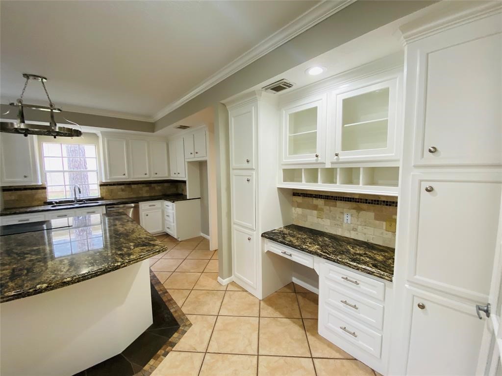 71 Wick Willow Drive Property Photo 2