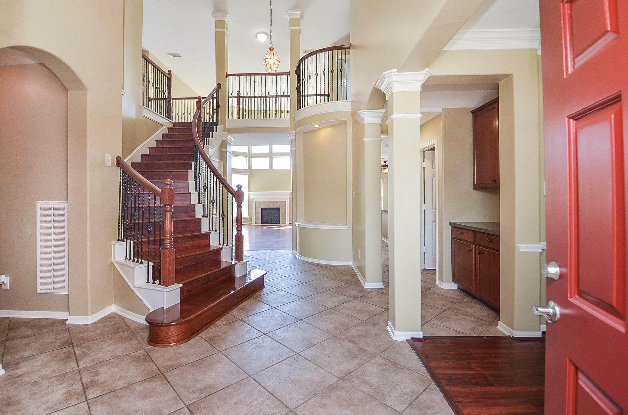 13109 Sunset Cliff Court Property Photo 4