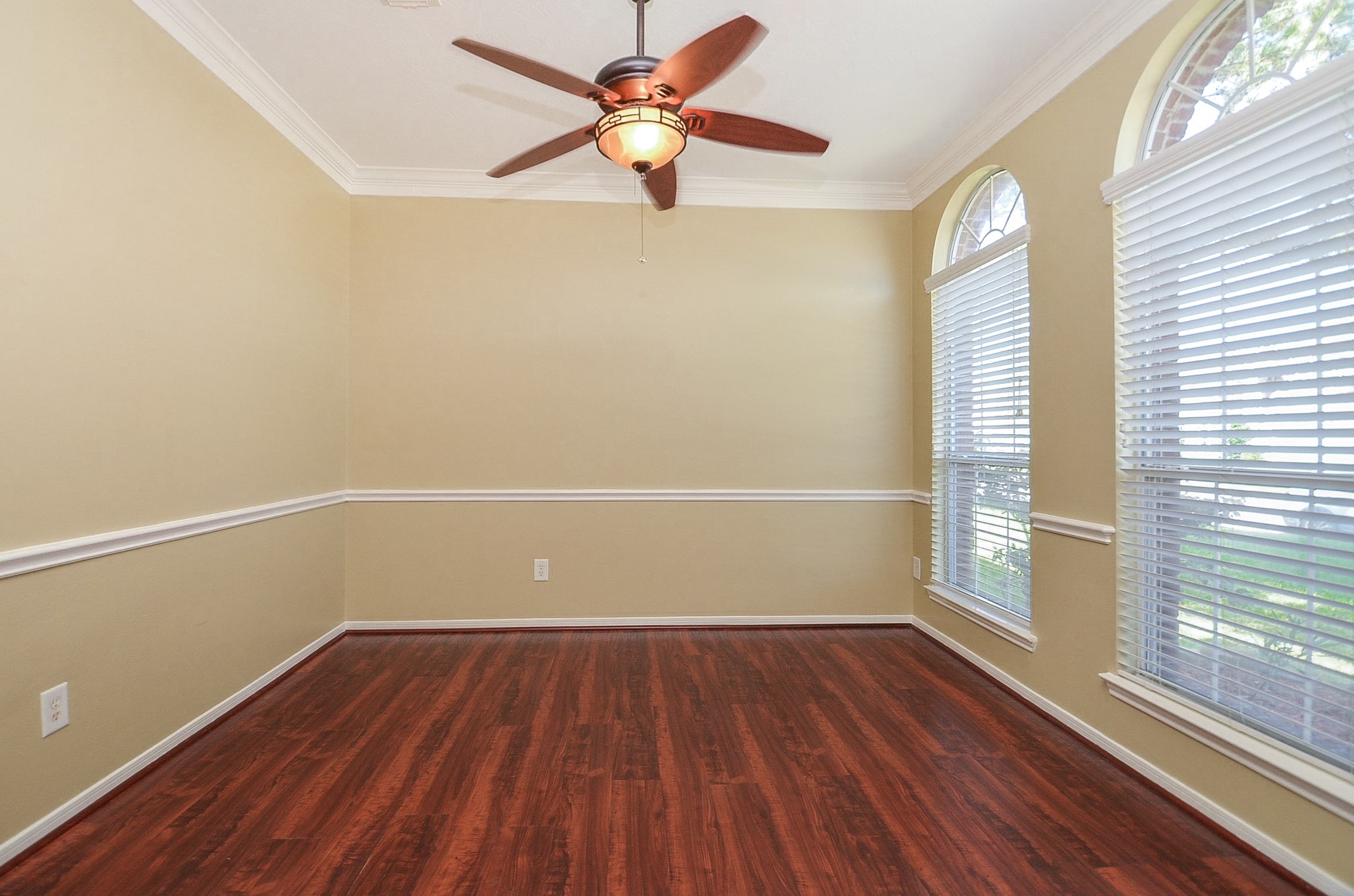 13109 Sunset Cliff Court Property Photo 8