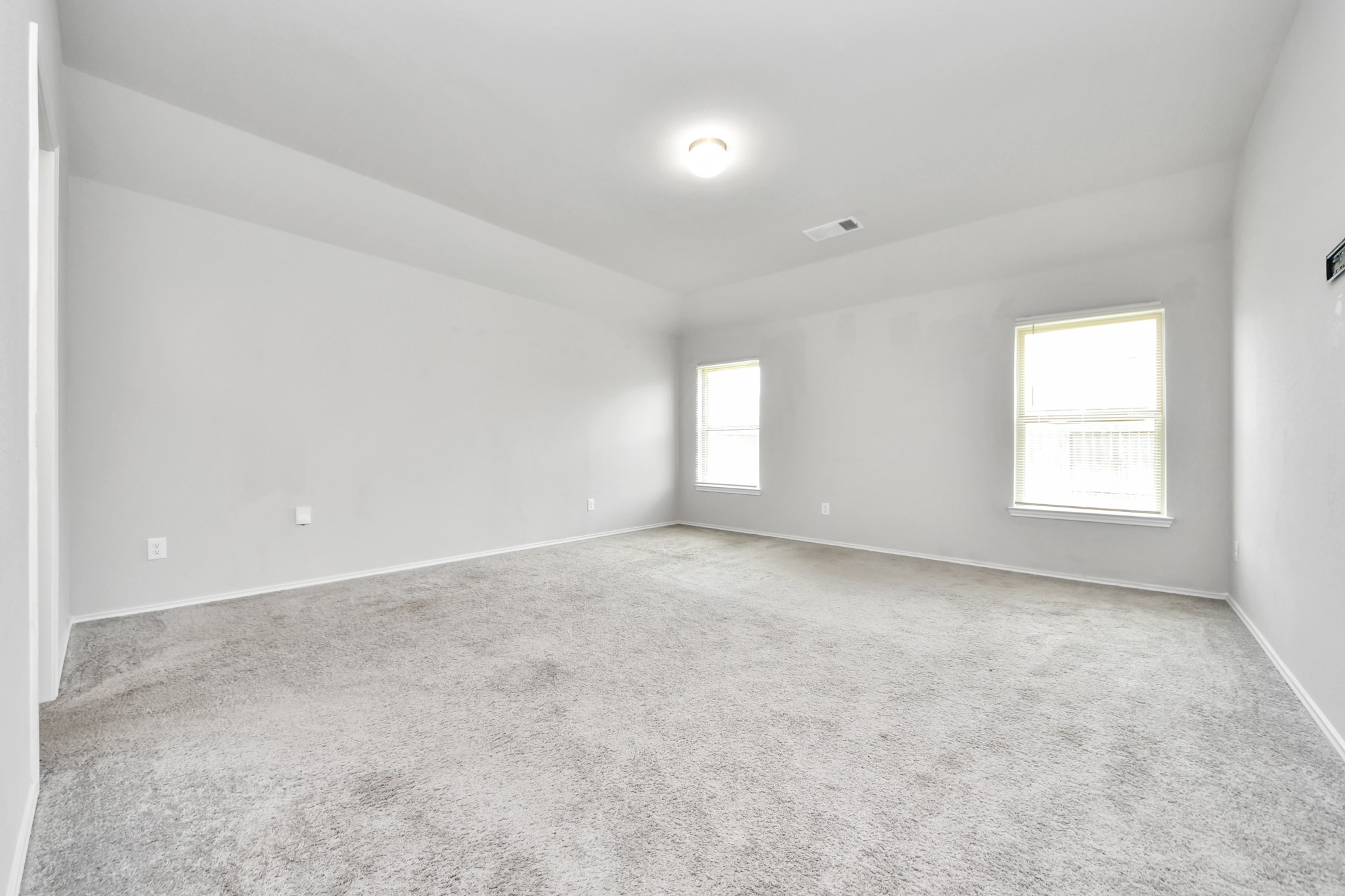 4231 Tulip Oak Drive Property Photo 17