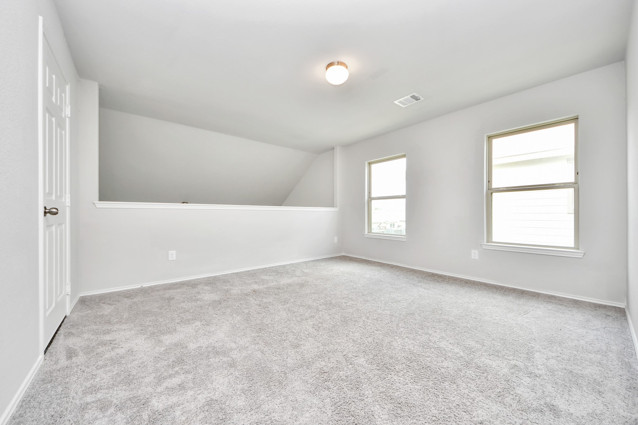 4231 Tulip Oak Drive Property Photo 31