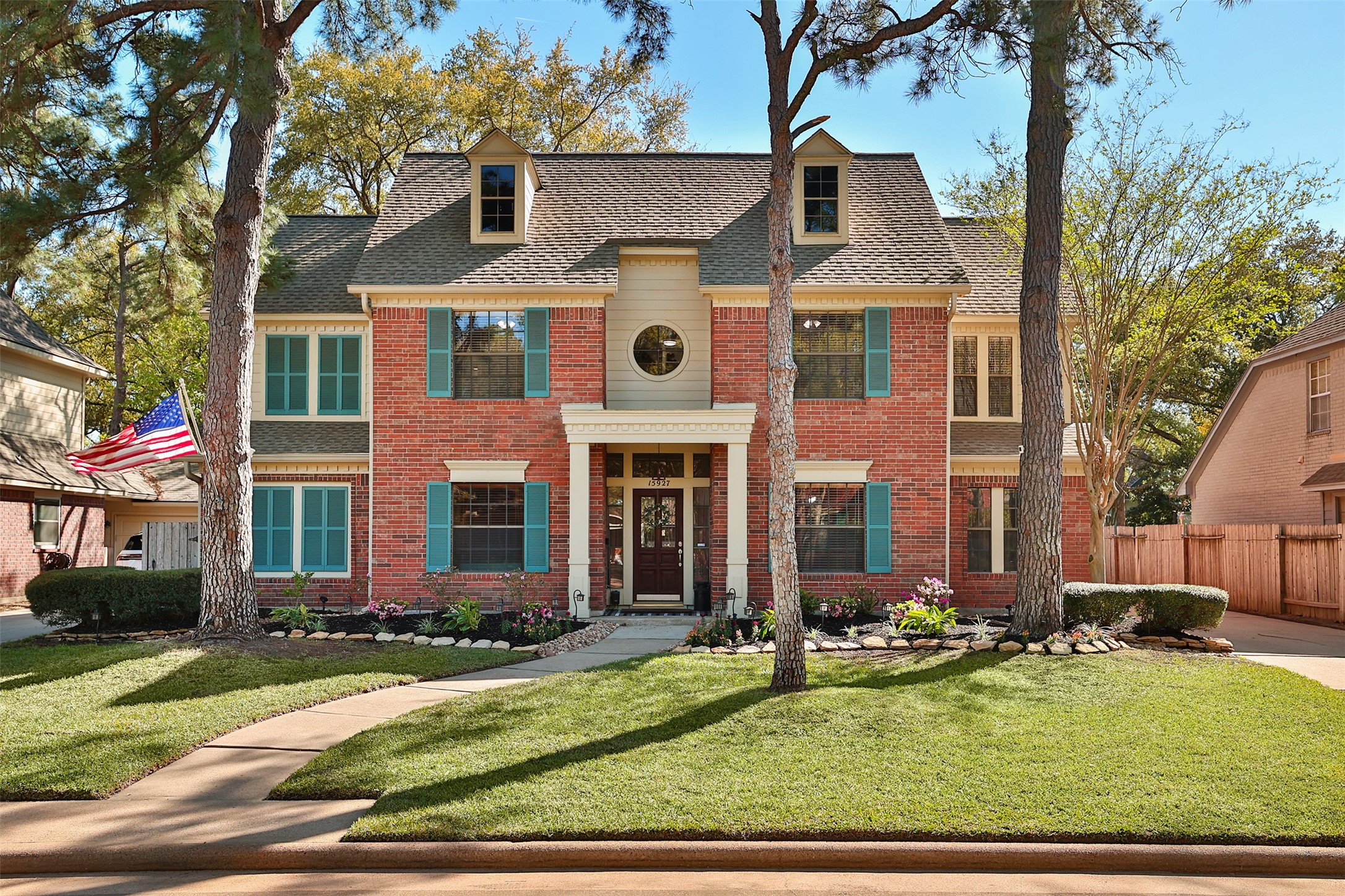 15927 Viney Creek Drive Property Photo