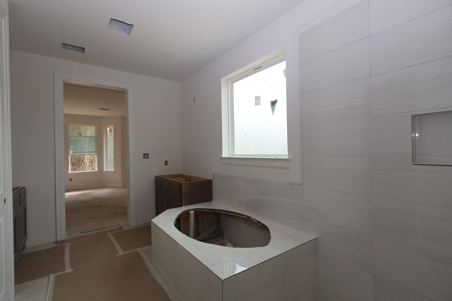 29772 Brushy Gables Drive Property Photo 6
