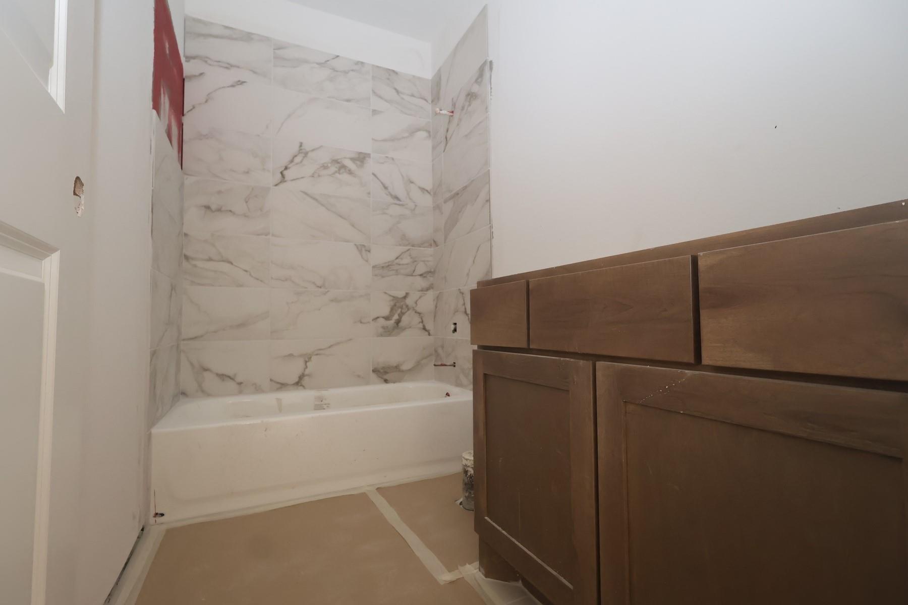 29772 Brushy Gables Drive Property Photo 9