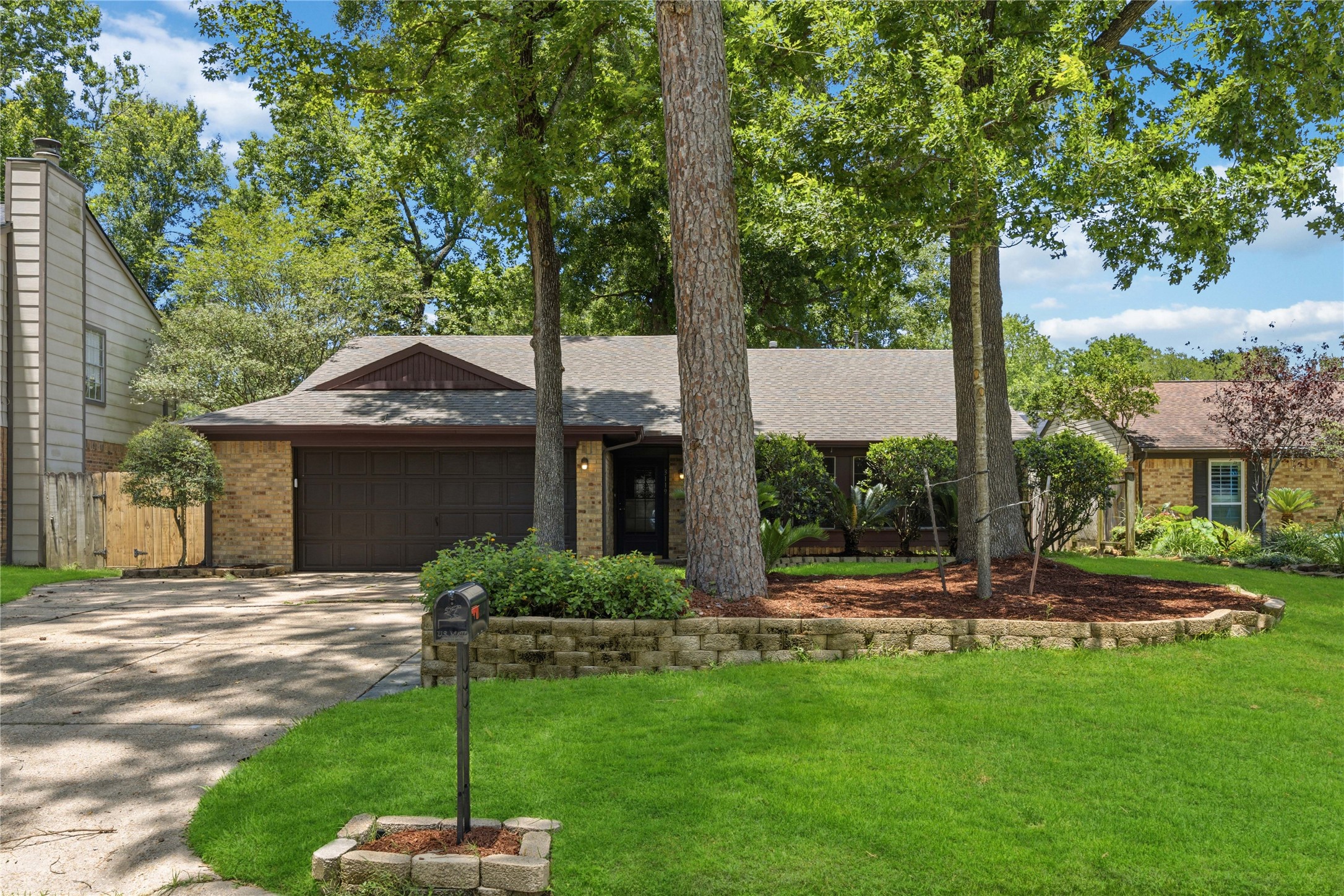 3119 Glade Springs Drive Property Photo 1