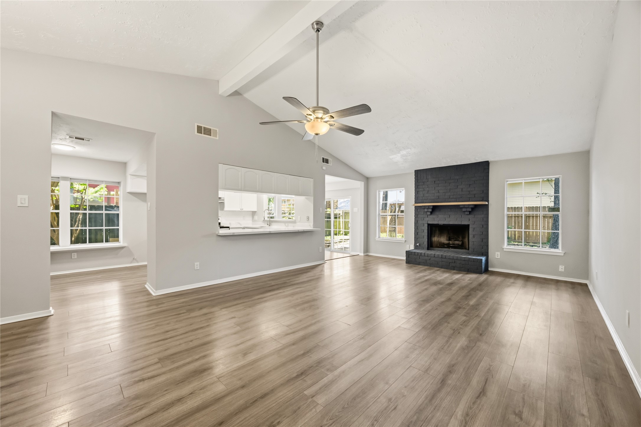3119 Glade Springs Drive Property Photo 6