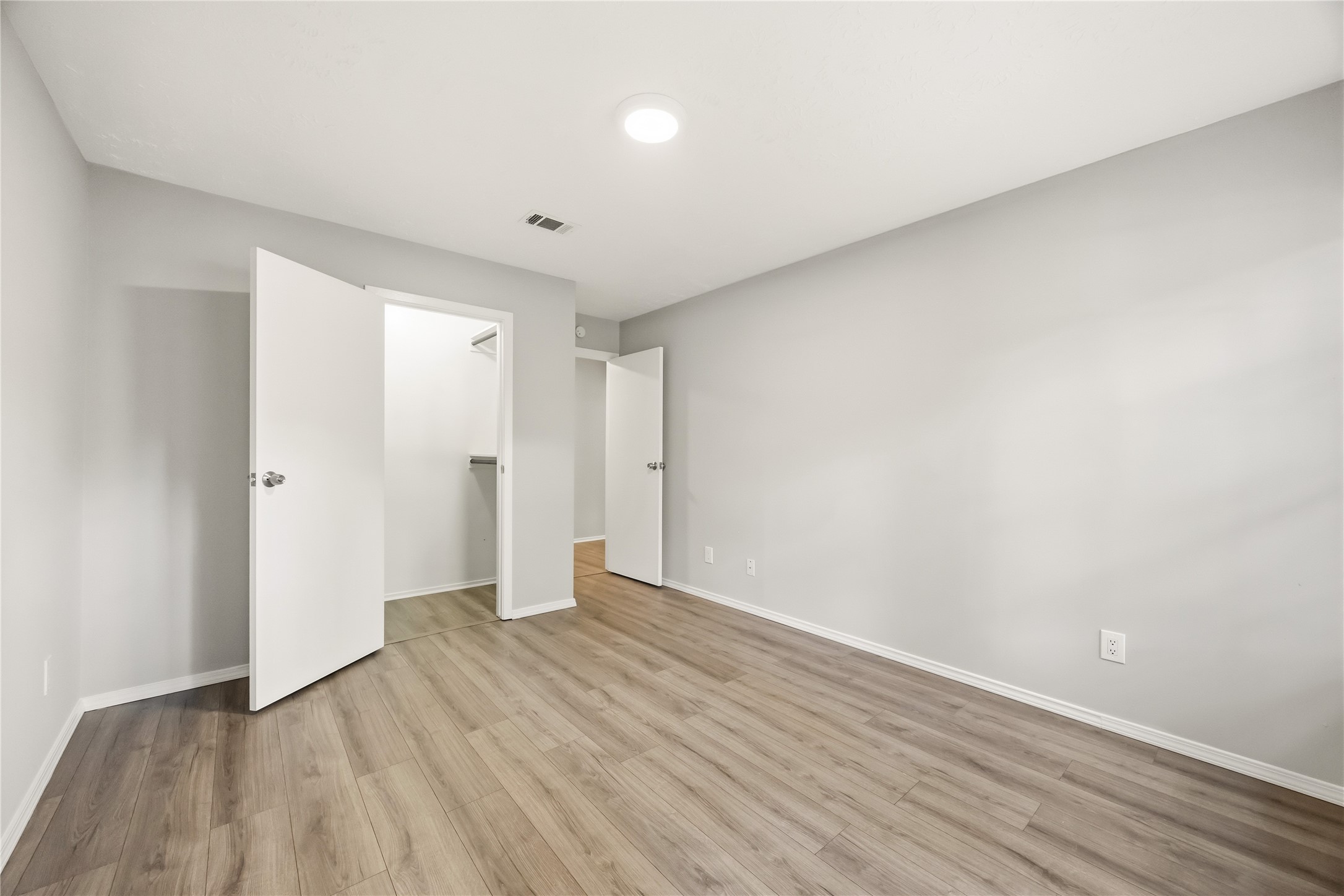 3119 Glade Springs Drive Property Photo 26
