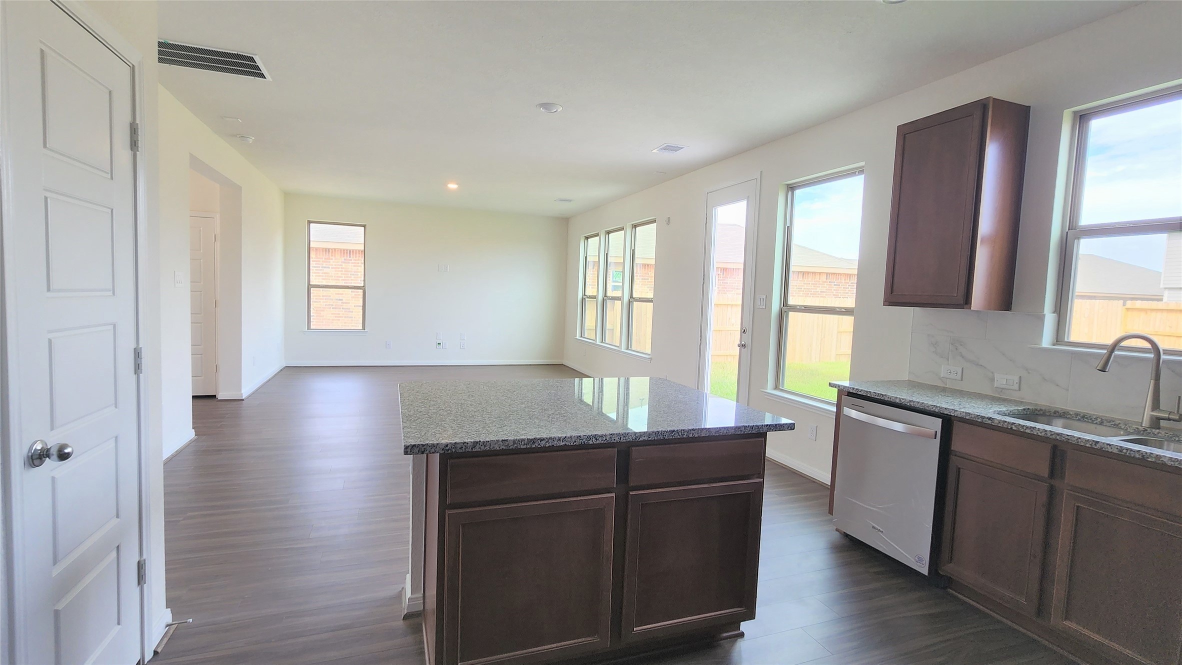 1235 Bryman Drive Property Photo 5