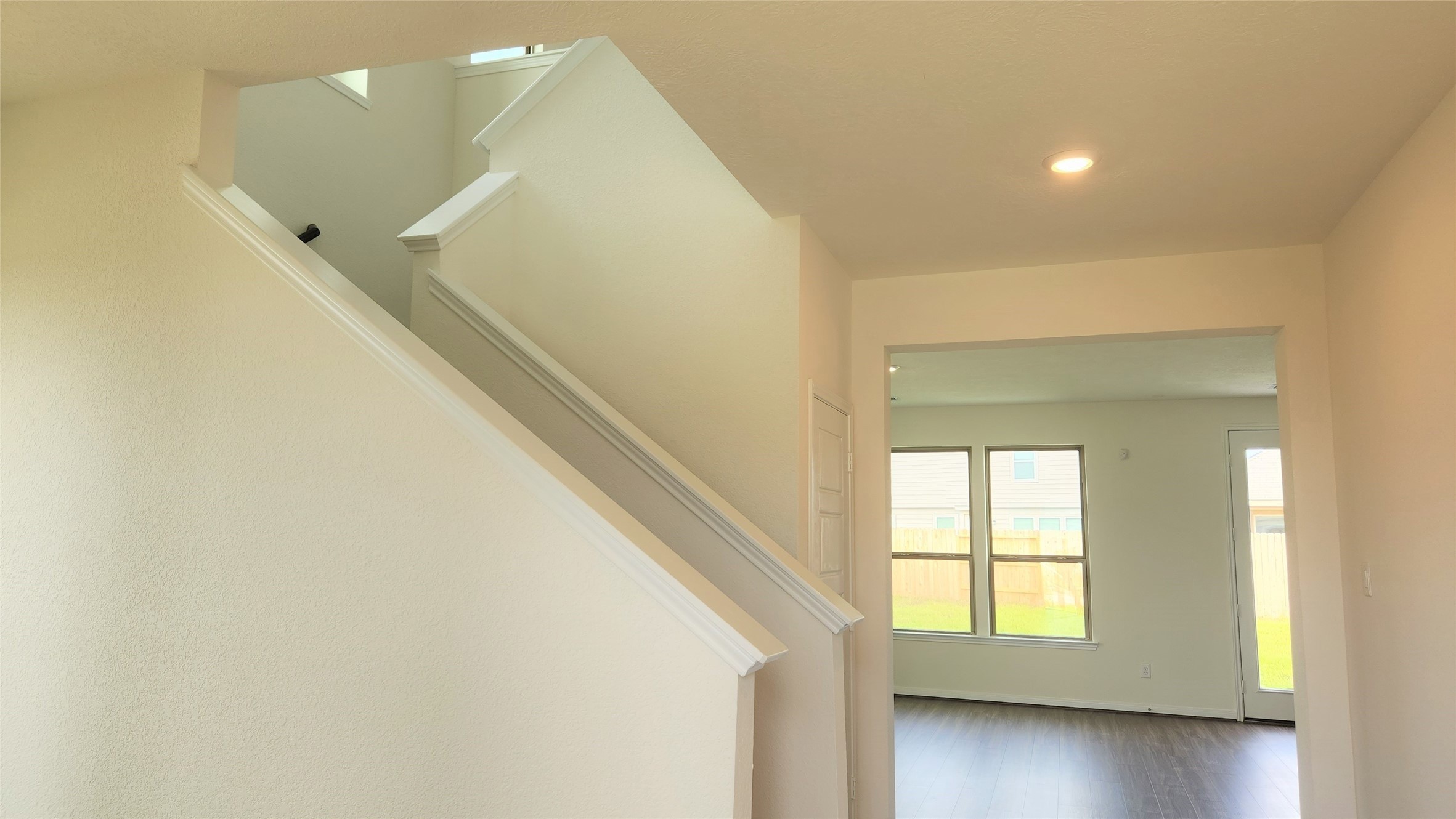 1235 Bryman Drive Property Photo 8