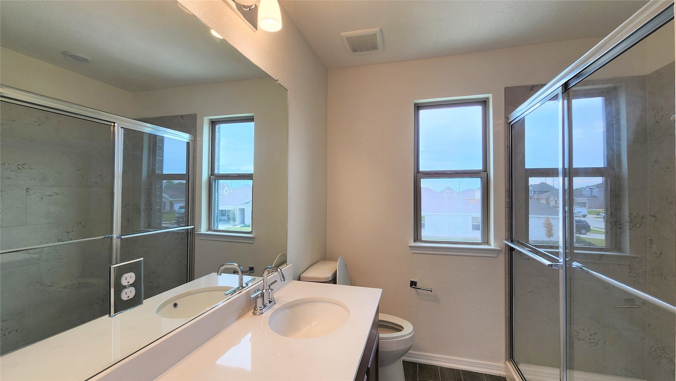 1235 Bryman Drive Property Photo 14