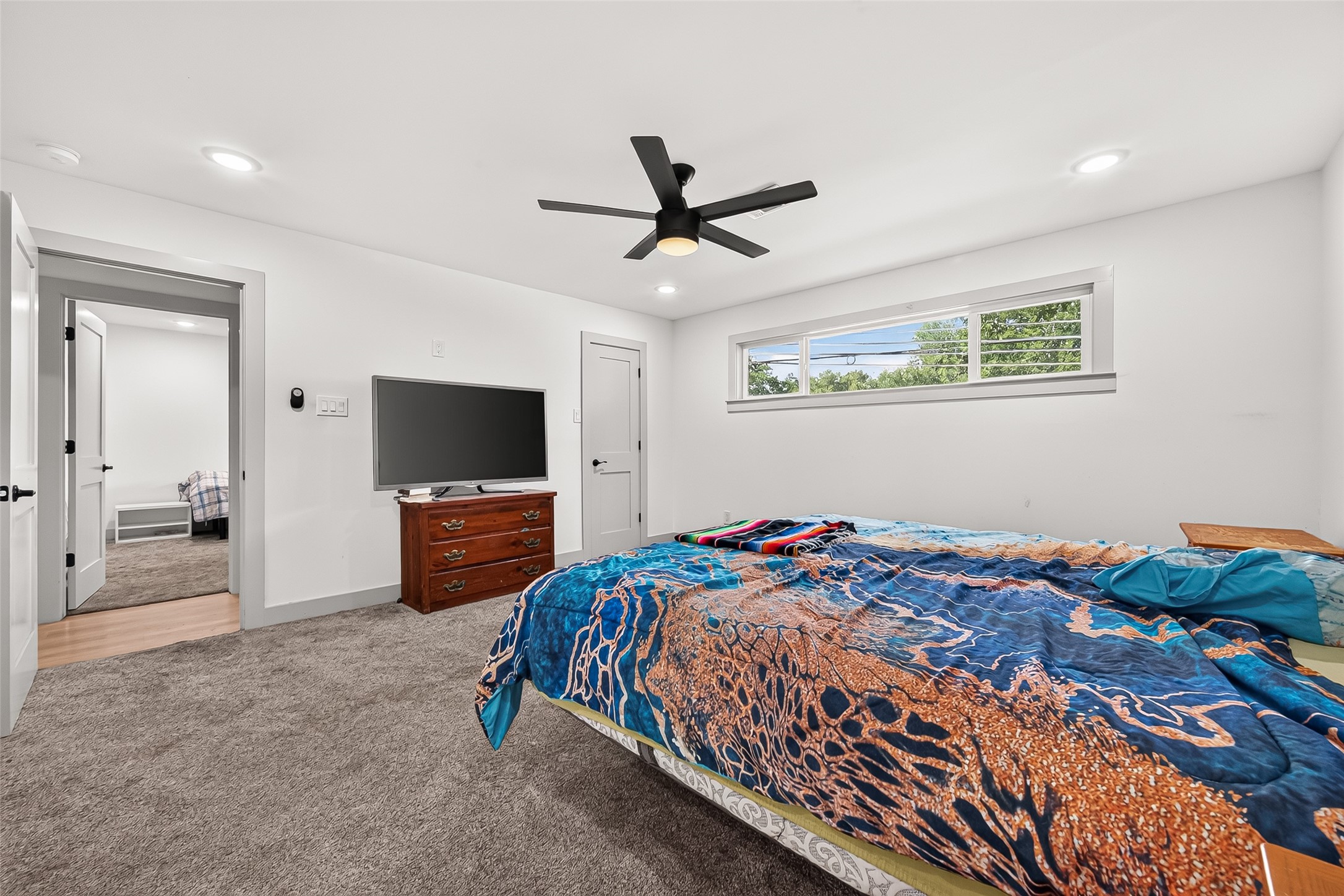 9906 Cliffwood Drive Property Photo 25
