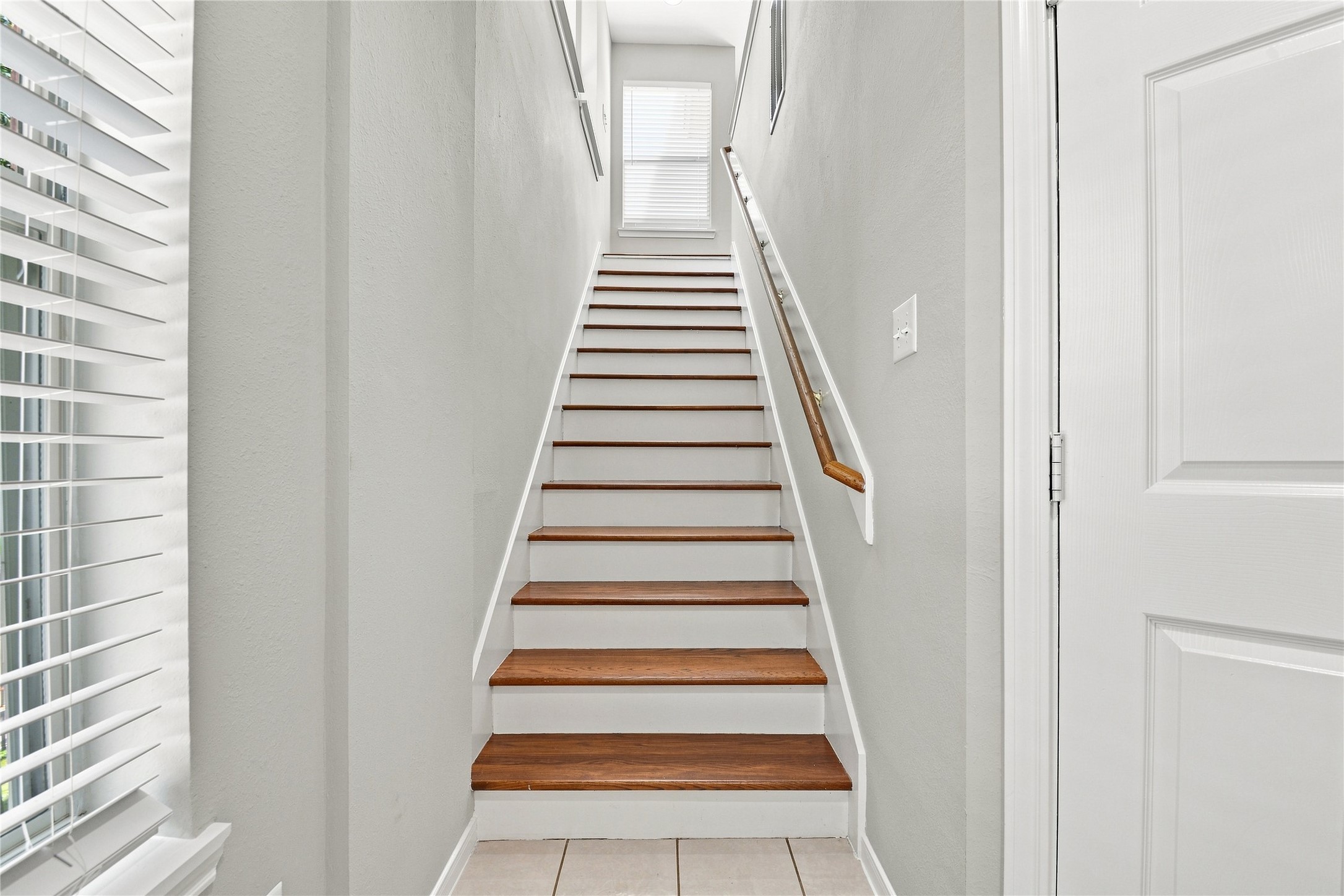 1421 Ruthven Street Property Photo 10