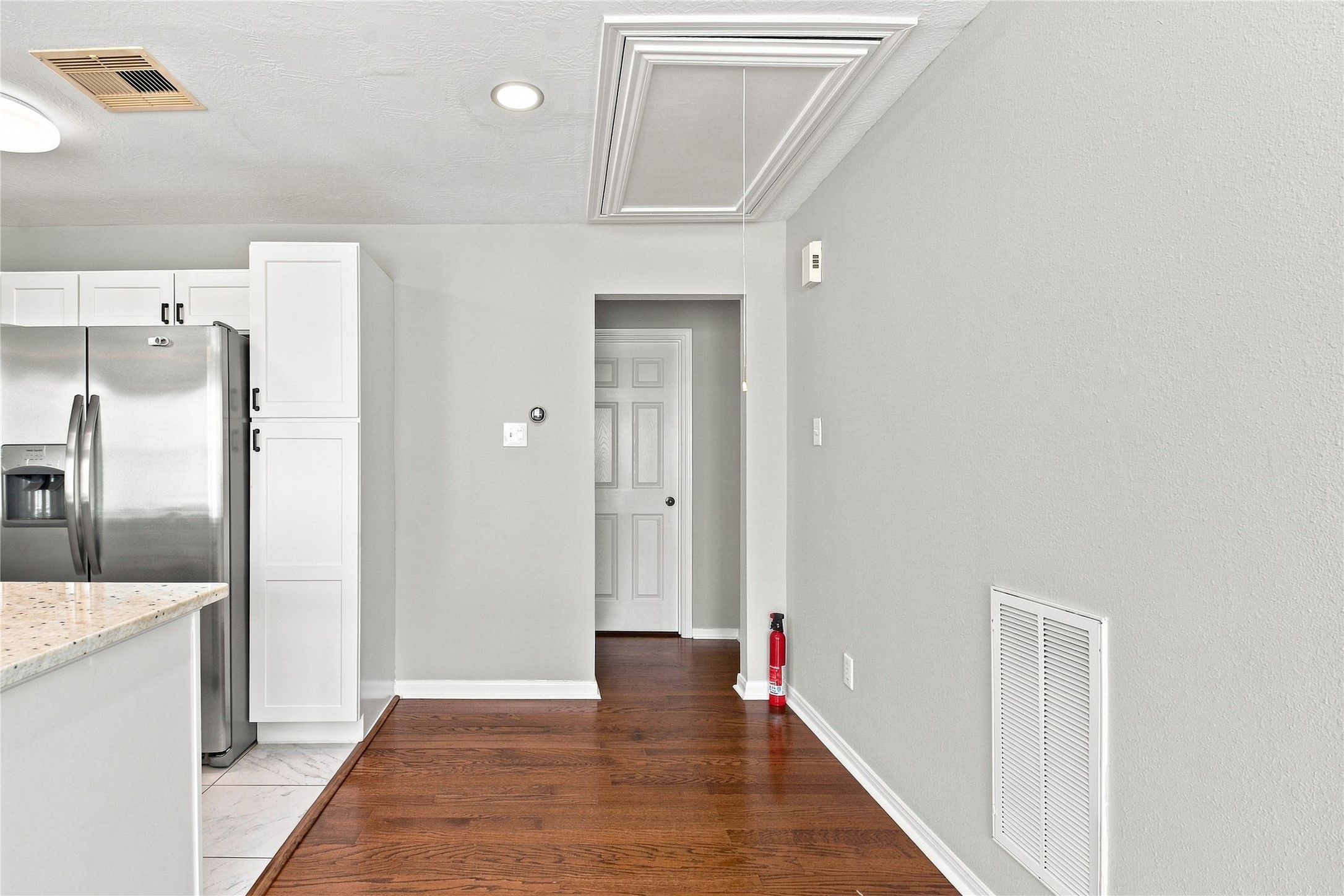 1421 Ruthven Street Property Photo 28