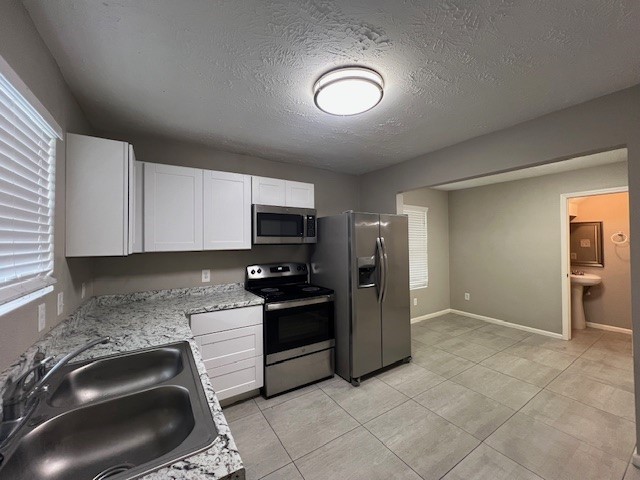12407 Nectar Court Property Photo 5