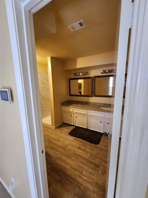 9614 Halkirk Street Property Photo 25