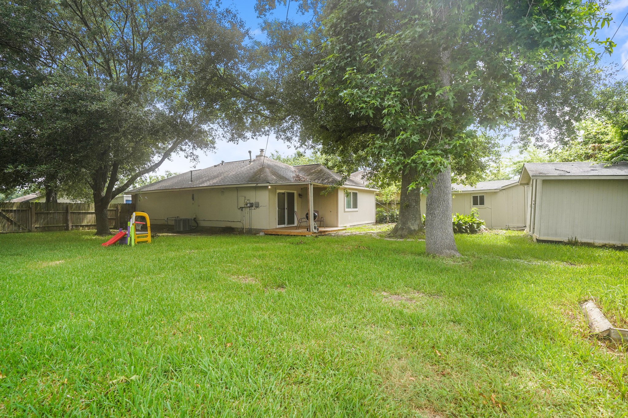 24826 Broad Pine Drive Property Photo 1