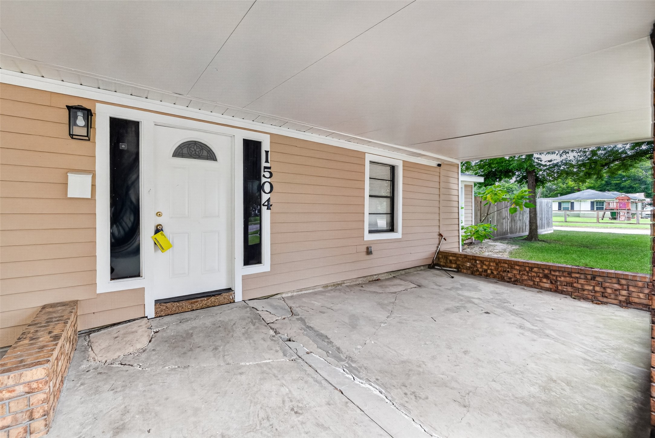 1504 Lawrence Avenue Property Photo 3