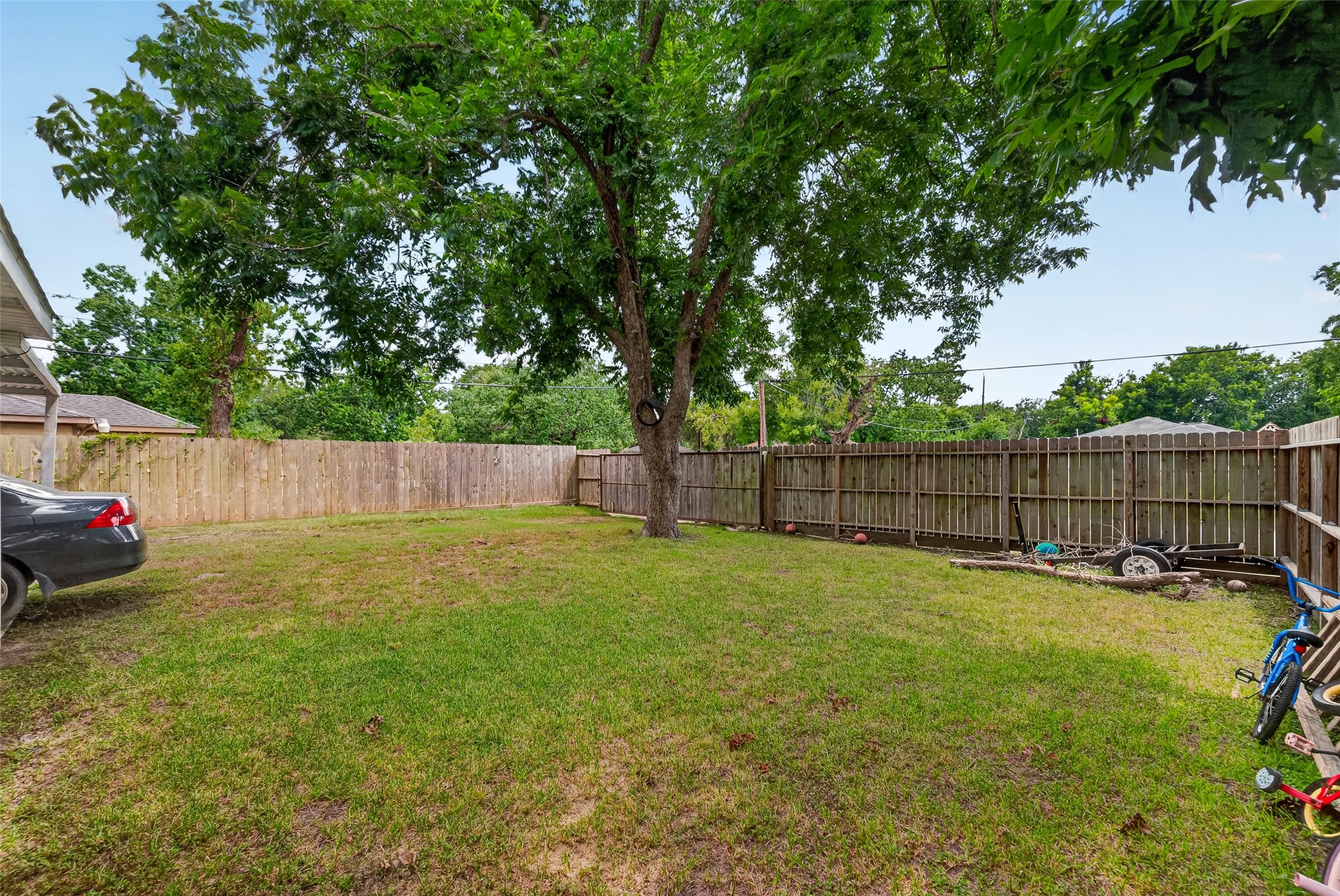 1504 Lawrence Avenue Property Photo 30