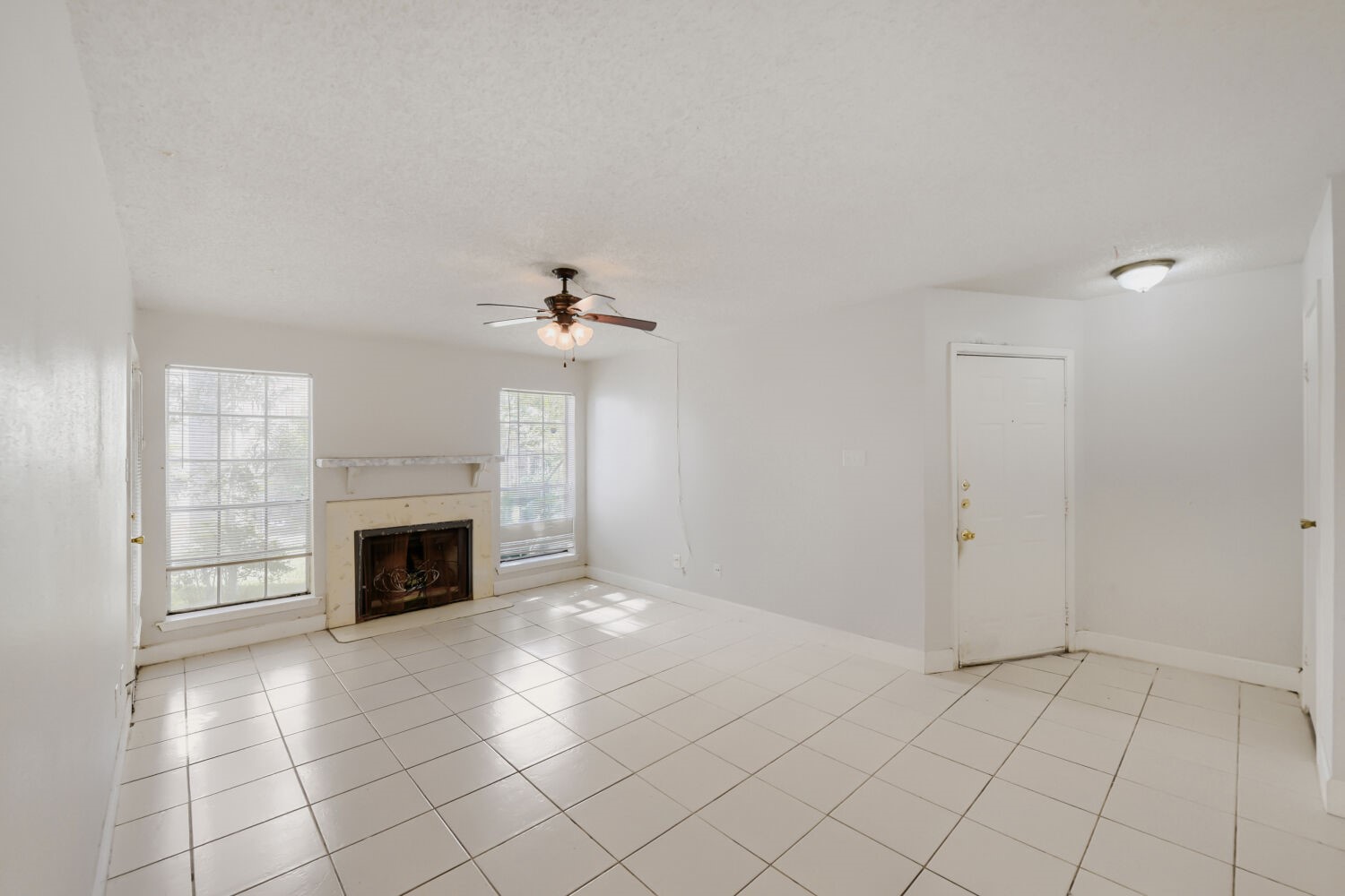 10101 S Gessner Road 409 Property Photo 5