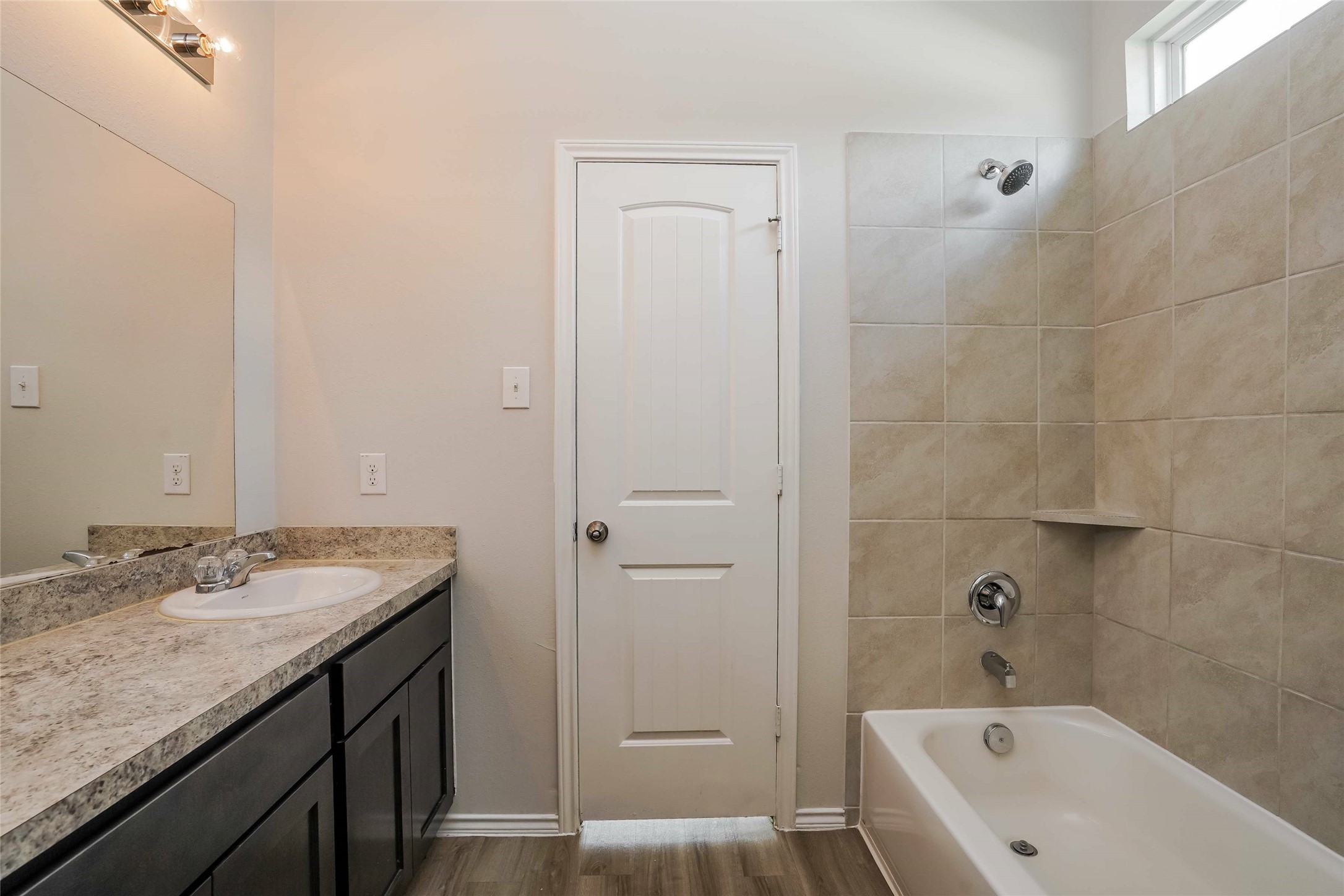 4831 Sweet Chestnut Way Property Photo 14