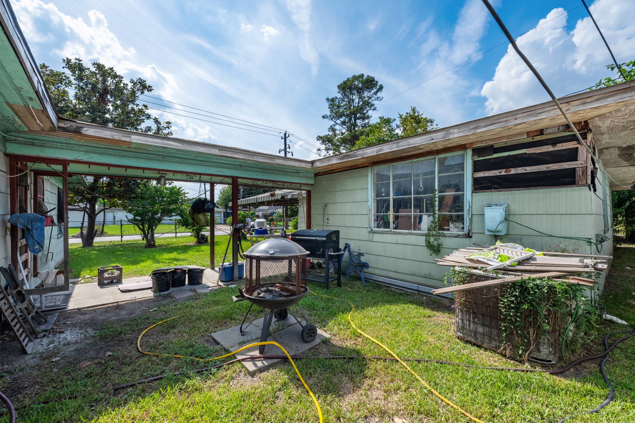 8101 Howard Drive Property Photo 7