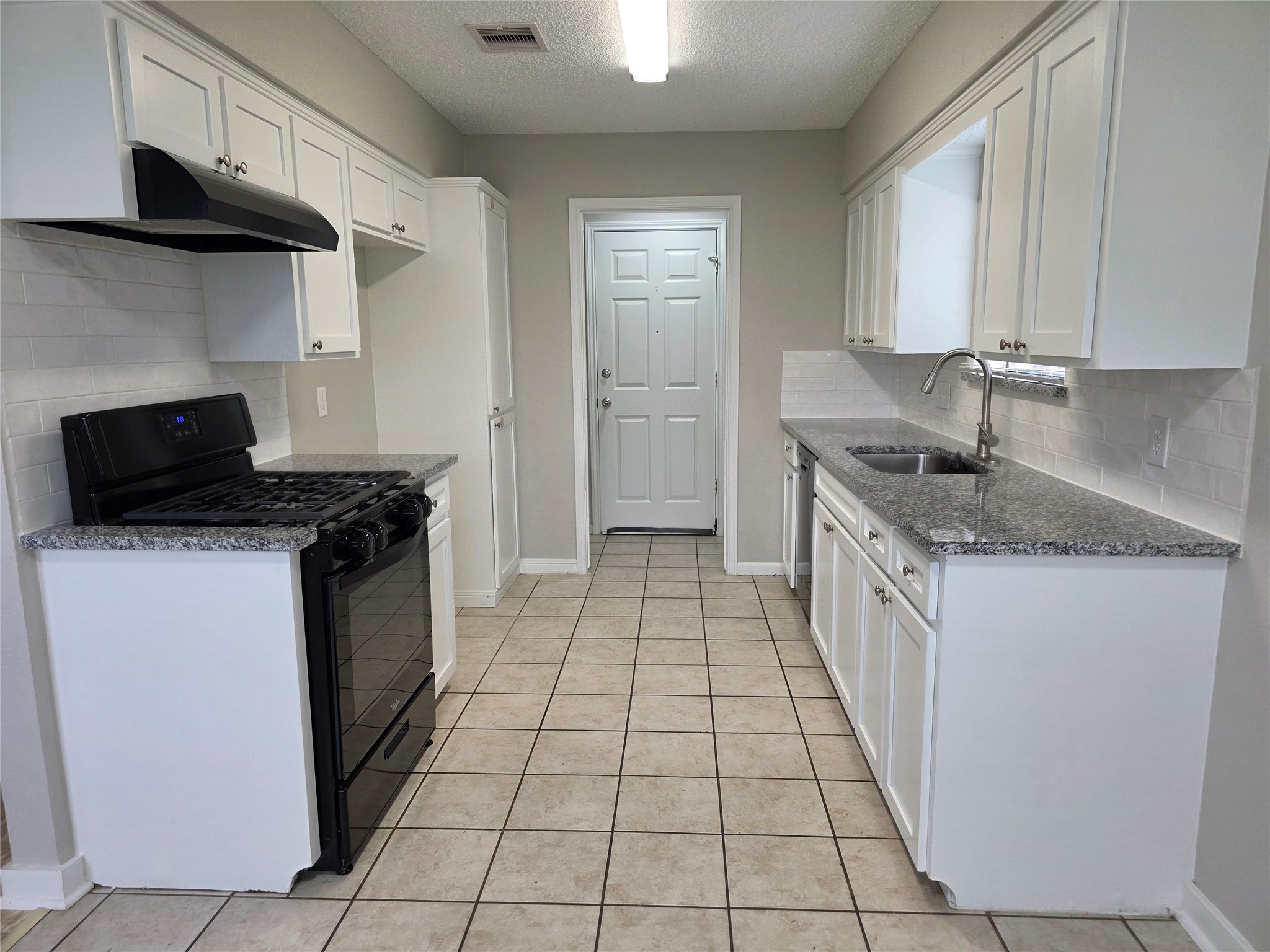 6607 Rockfield Drive Property Photo 4