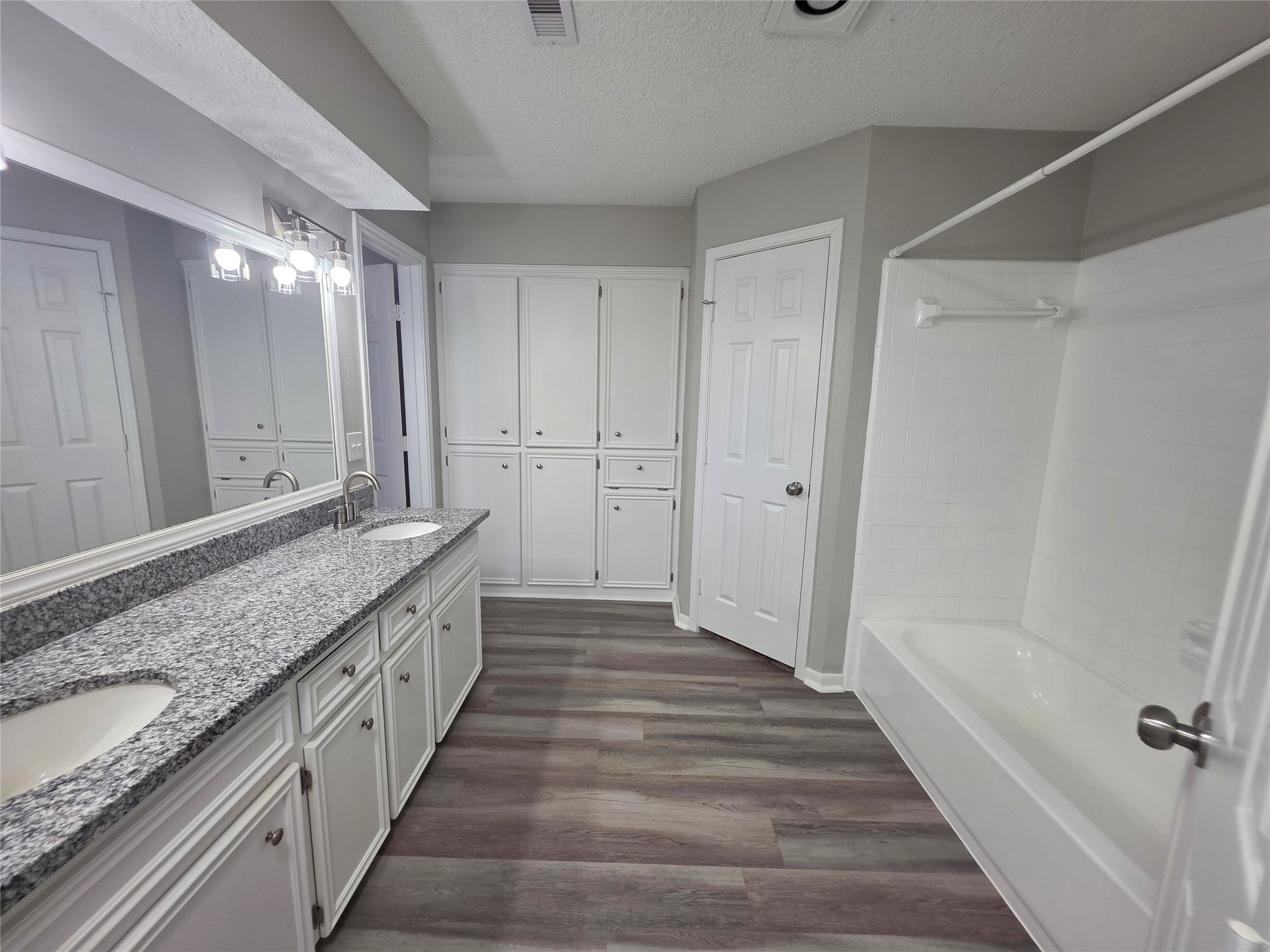 6607 Rockfield Drive Property Photo 11