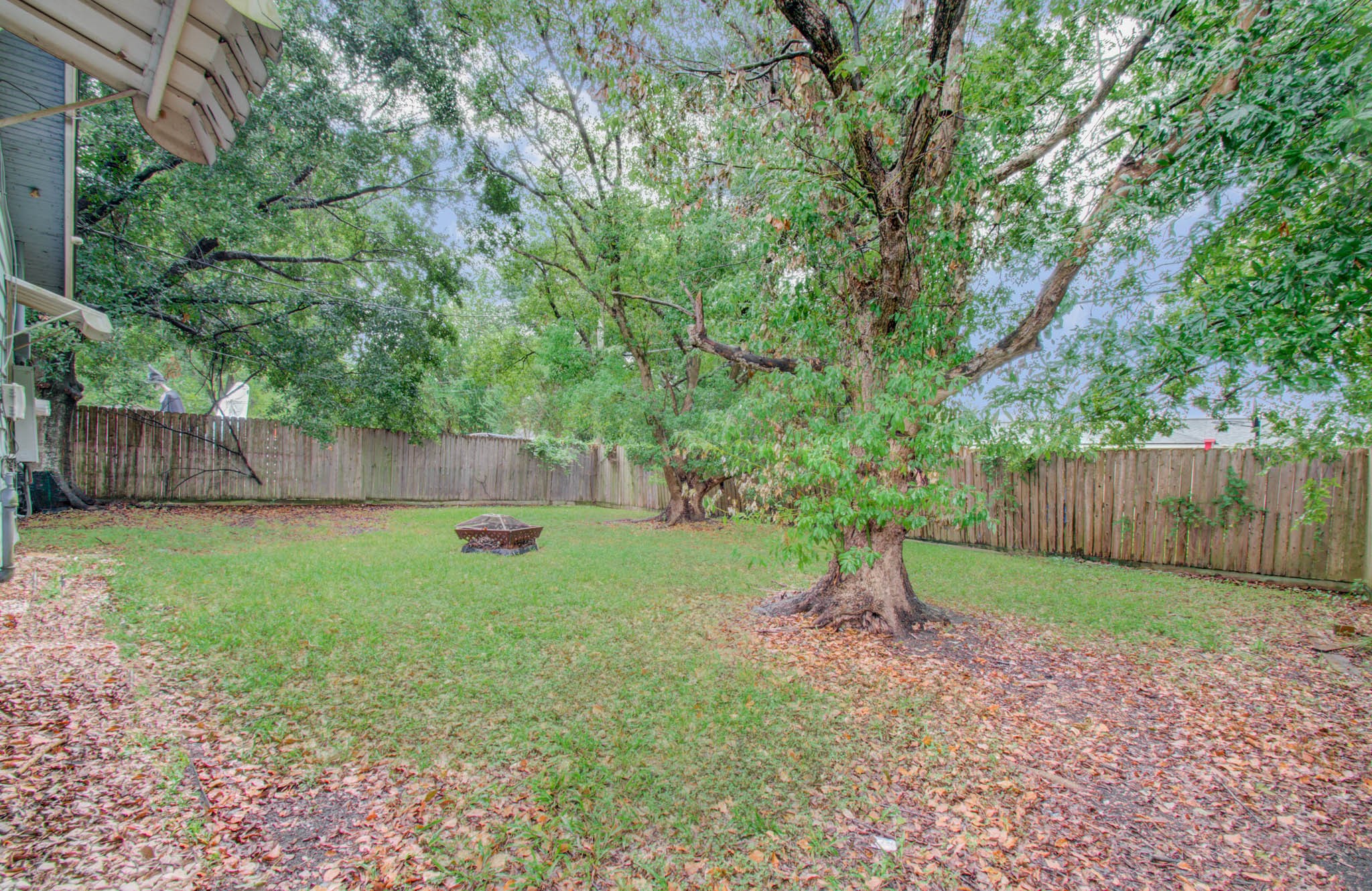 1203 Ruell Street Property Photo 33