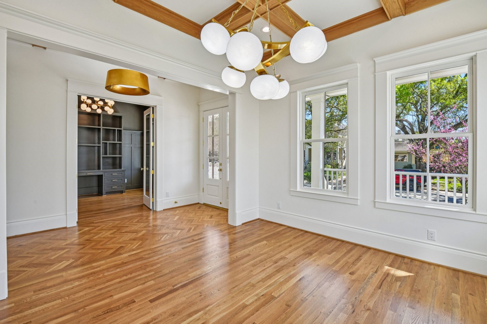 1246 Omar Street Property Photo 5