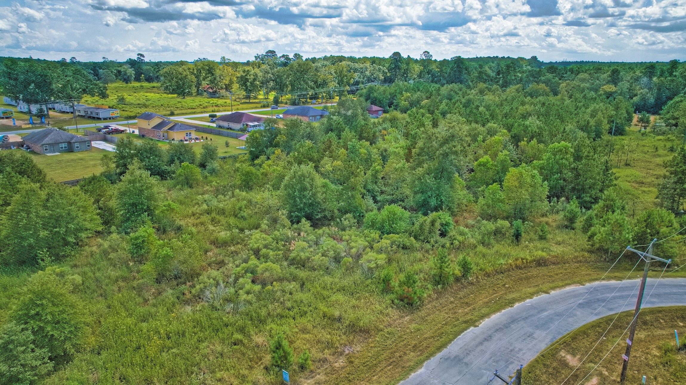 217 County Road 3581 Property Photo 5