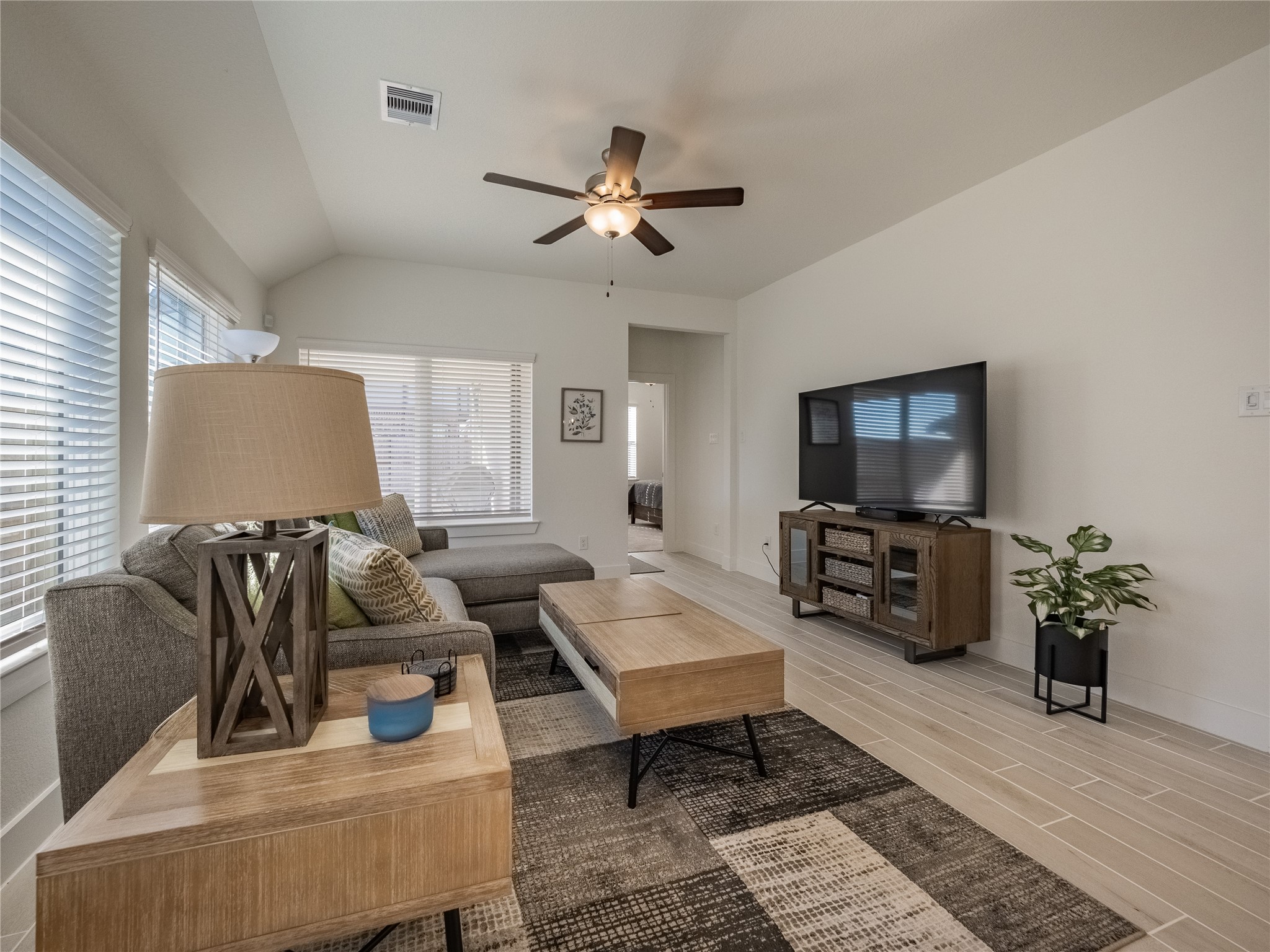 10126 Crescendo Way Property Photo 6