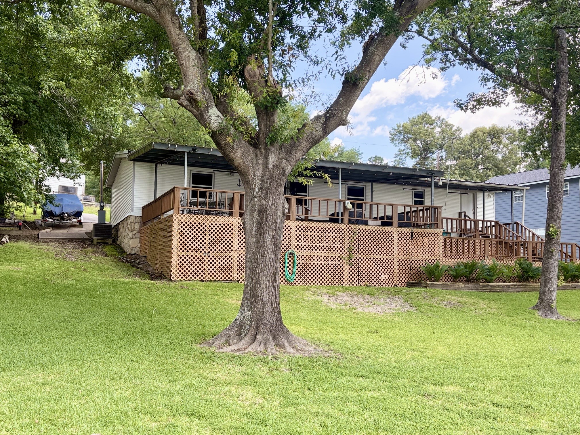 860 Plum Tree Property Photo 34