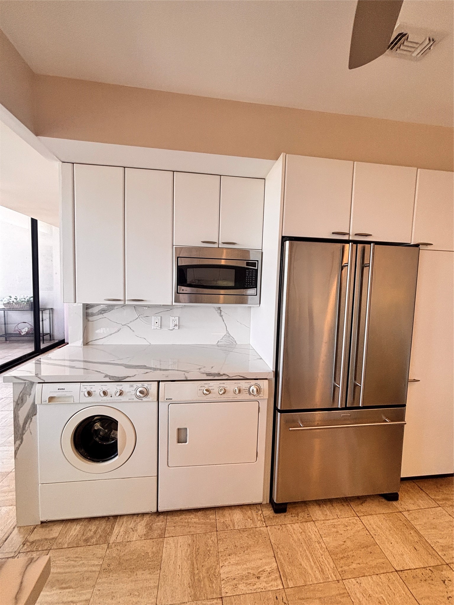 1111 Bering Drive 1205 Property Photo 12