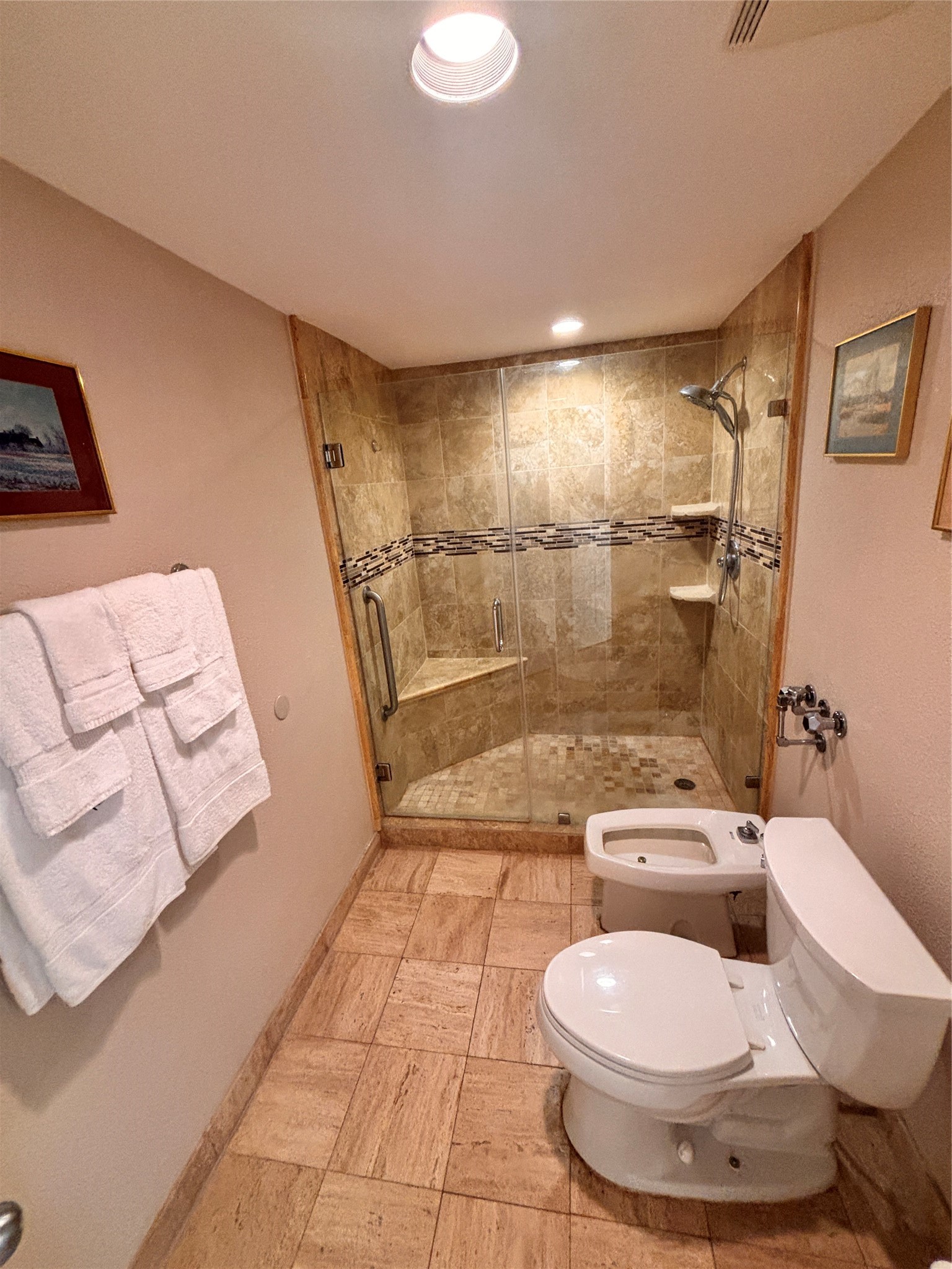 1111 Bering Drive 1205 Property Photo 15