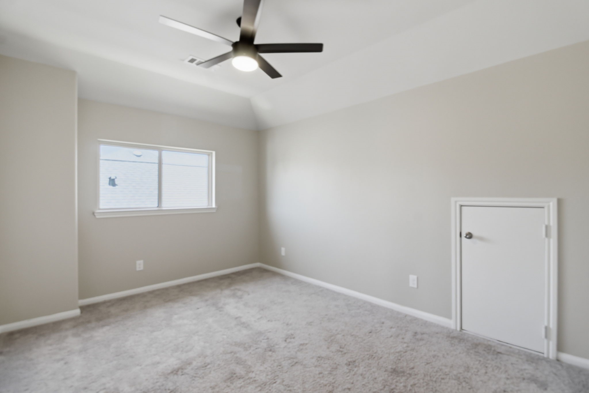 402 Alex Arbor Way Property Photo 24