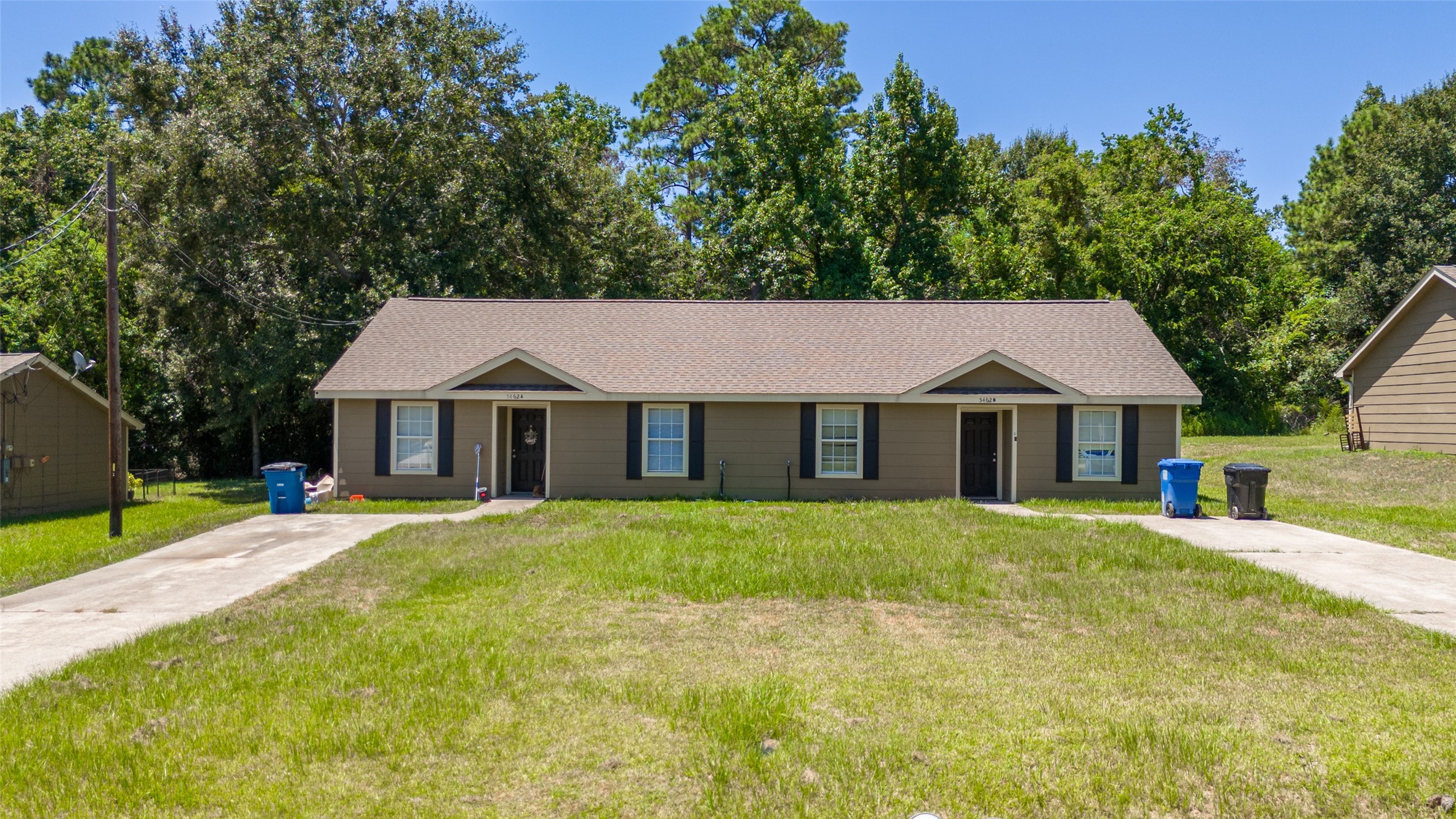 5440 Highline Drive Property Photo 2