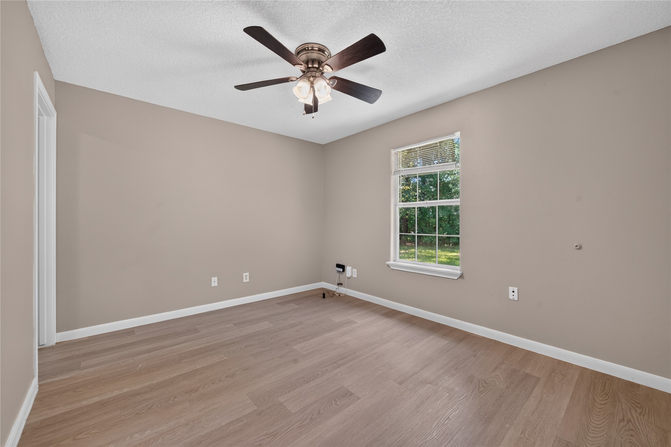 5440 Highline Drive Property Photo 15