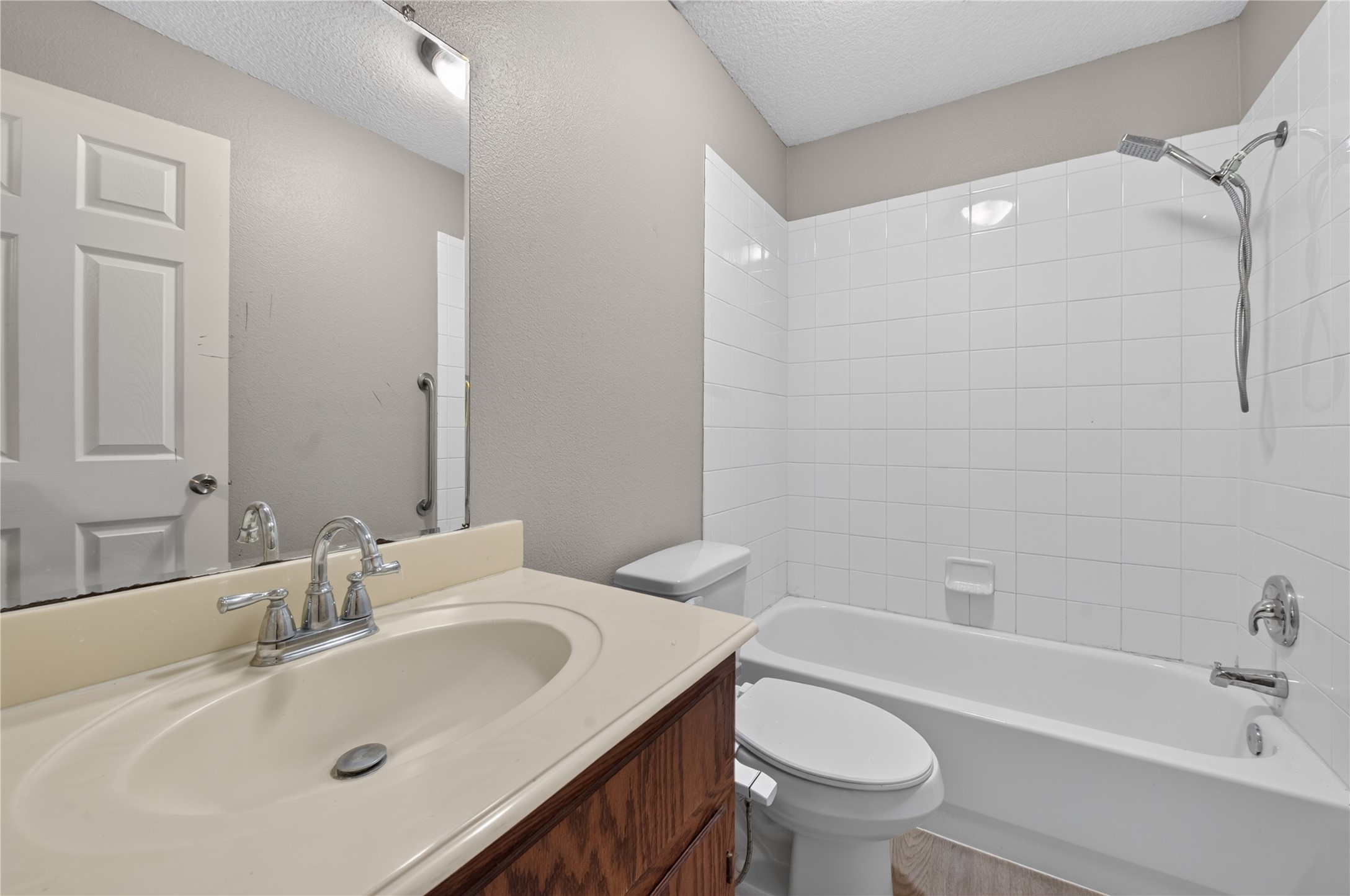 5440 Highline Drive Property Photo 17