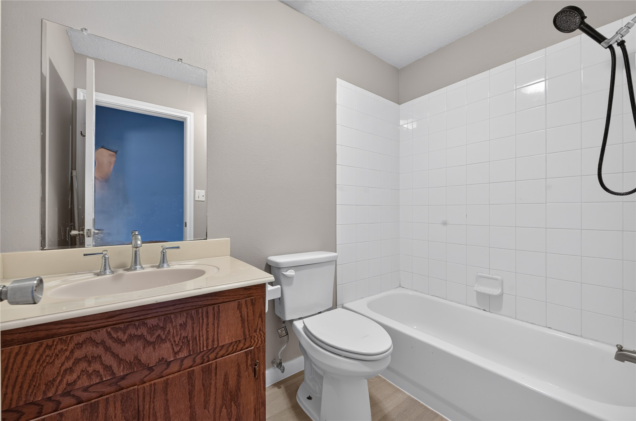 5440 Highline Drive Property Photo 18