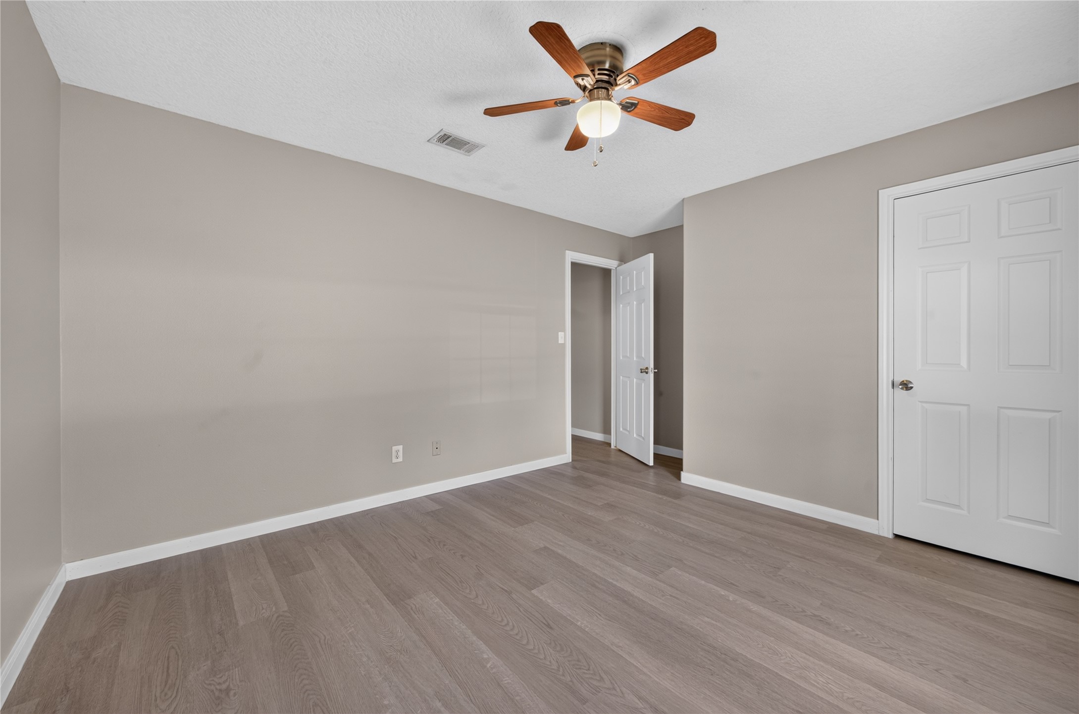5440 Highline Drive Property Photo 20